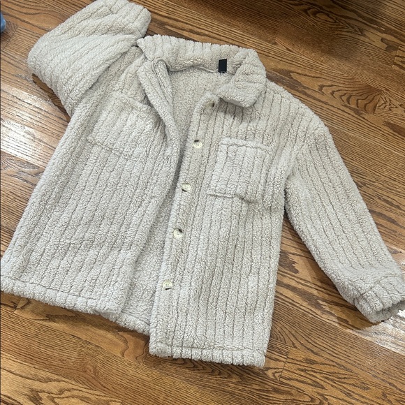 Women Cream Sherpa Button-Up Jacket - Picture 3 of 3